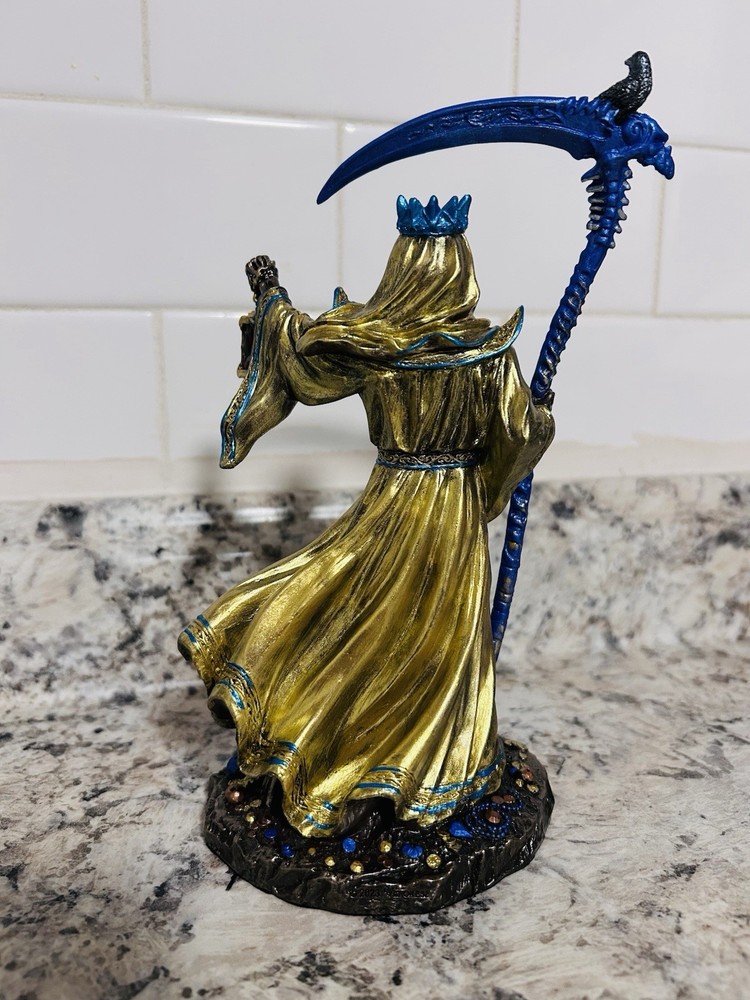 Gold Santa Muerte Statue