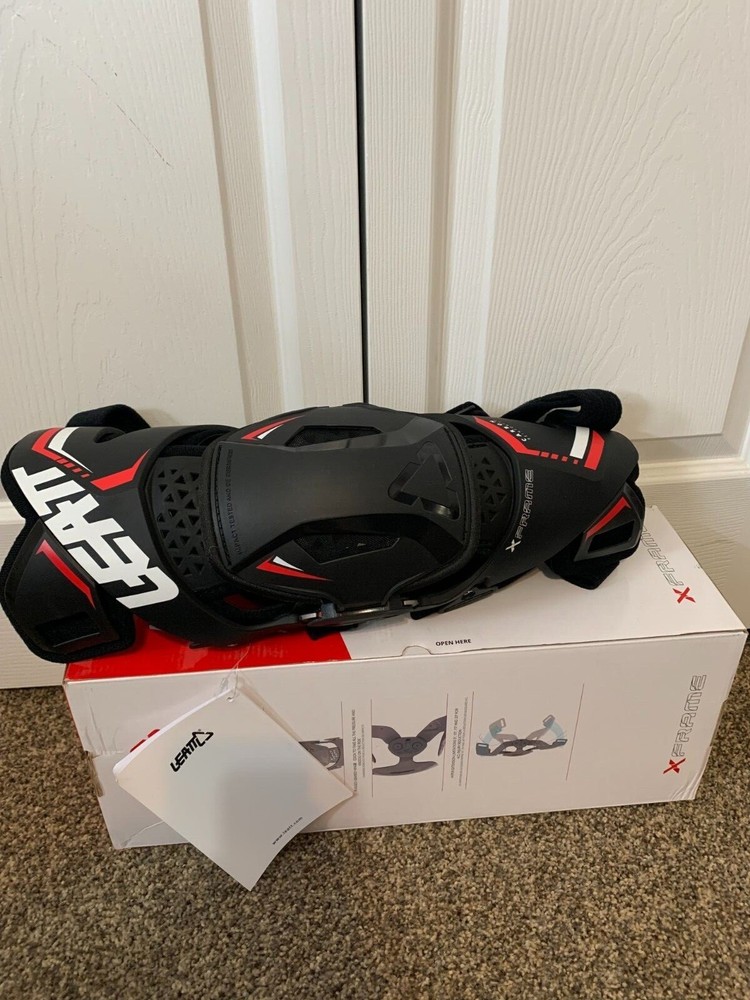 Leatt Knee Brace X-Frame Size US Large Left Knee 