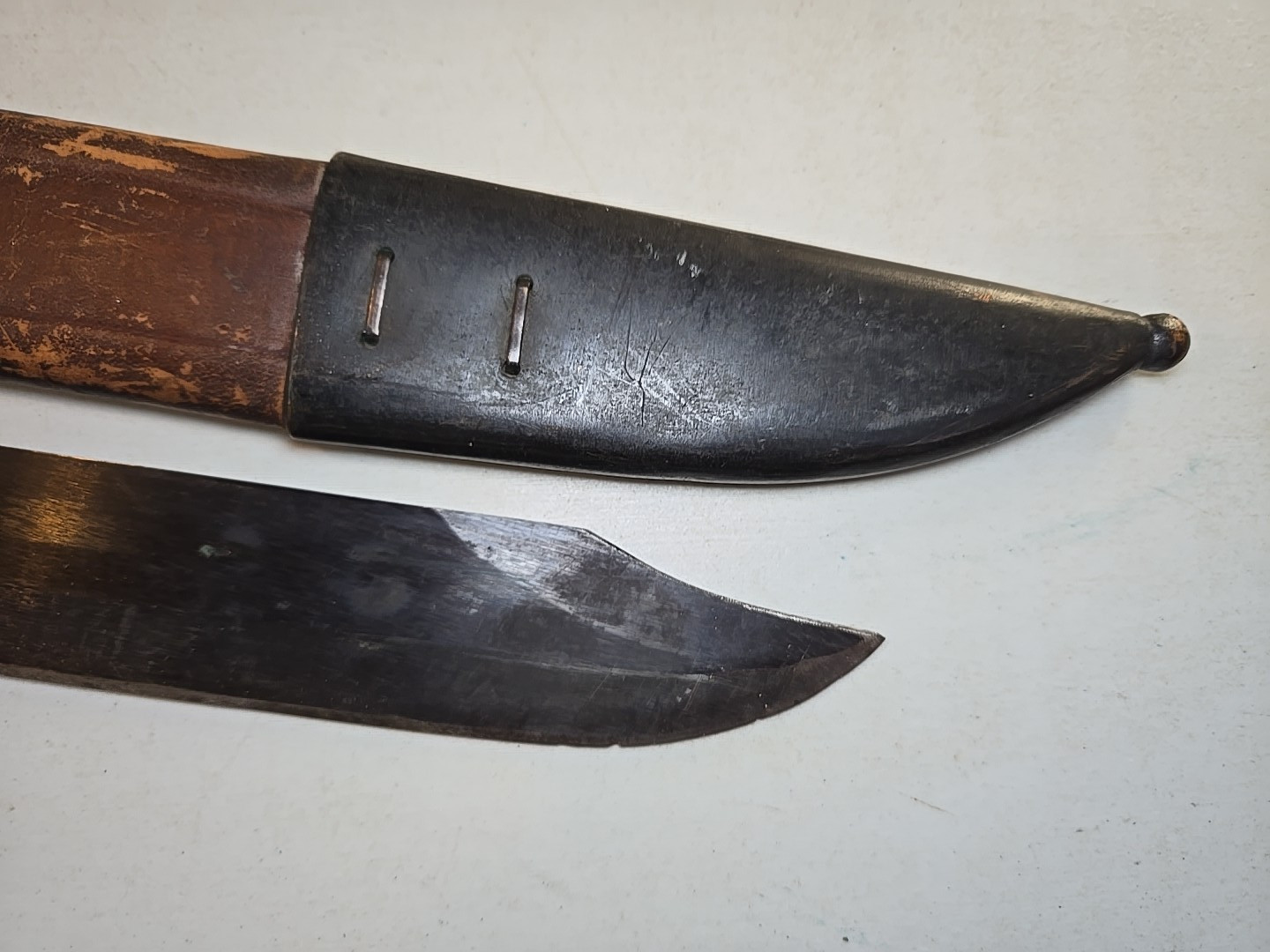 WWI Model 1917 or M1941 USN Naval Cutlass Sword w/Scabbard - US Navy - Klewang