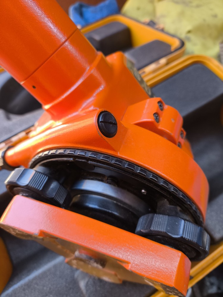 Topcon Automatic Level Model AT-D4 In Hard Case (134)