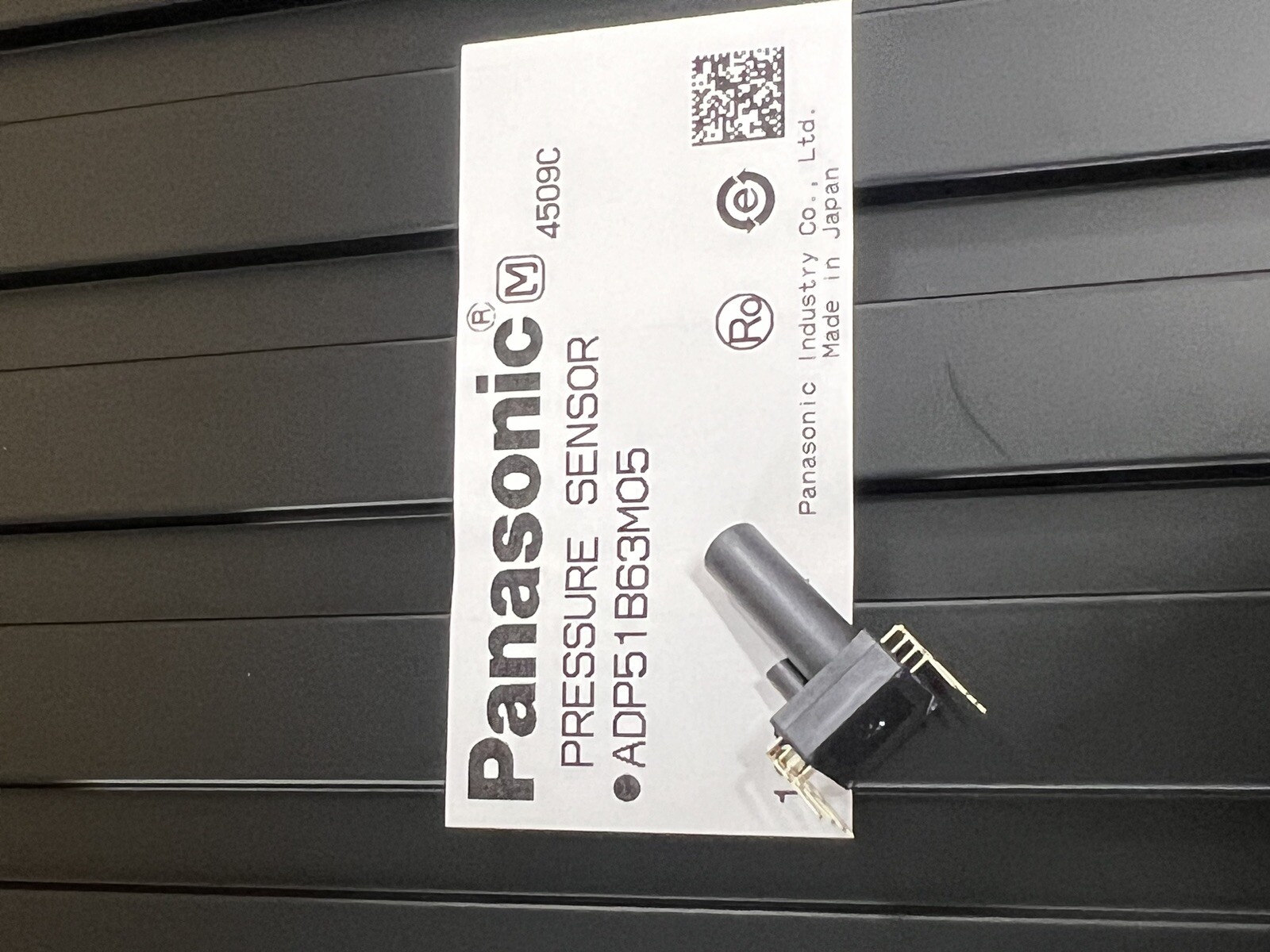 Panasonic Pressure Sensor, Amplified Output, Relative Reading, ADP51B63