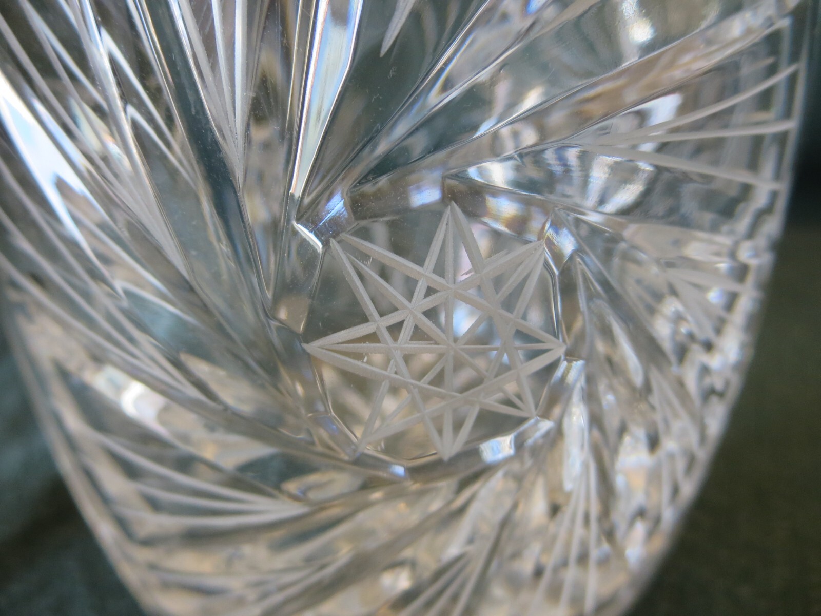 Gorgeous Hand Cut 24% Lead Crystal Tumble Up Carafe Pinwheel Made in Poland