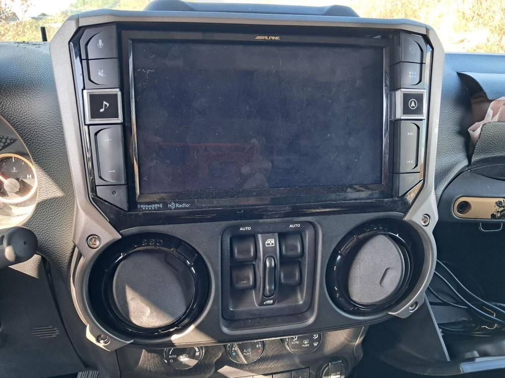 TJ 2014 Glove Box 4861711