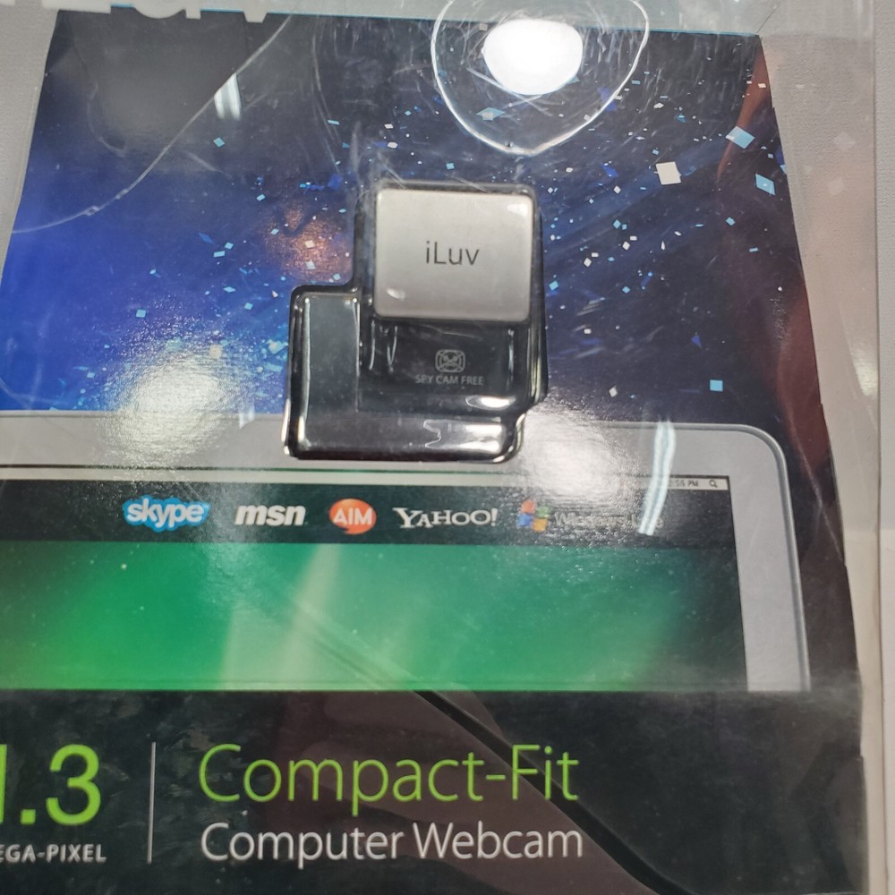 iLuv 1.3 mega pixel Compact Fit Computer Webcam ~ NEW With Box Damage