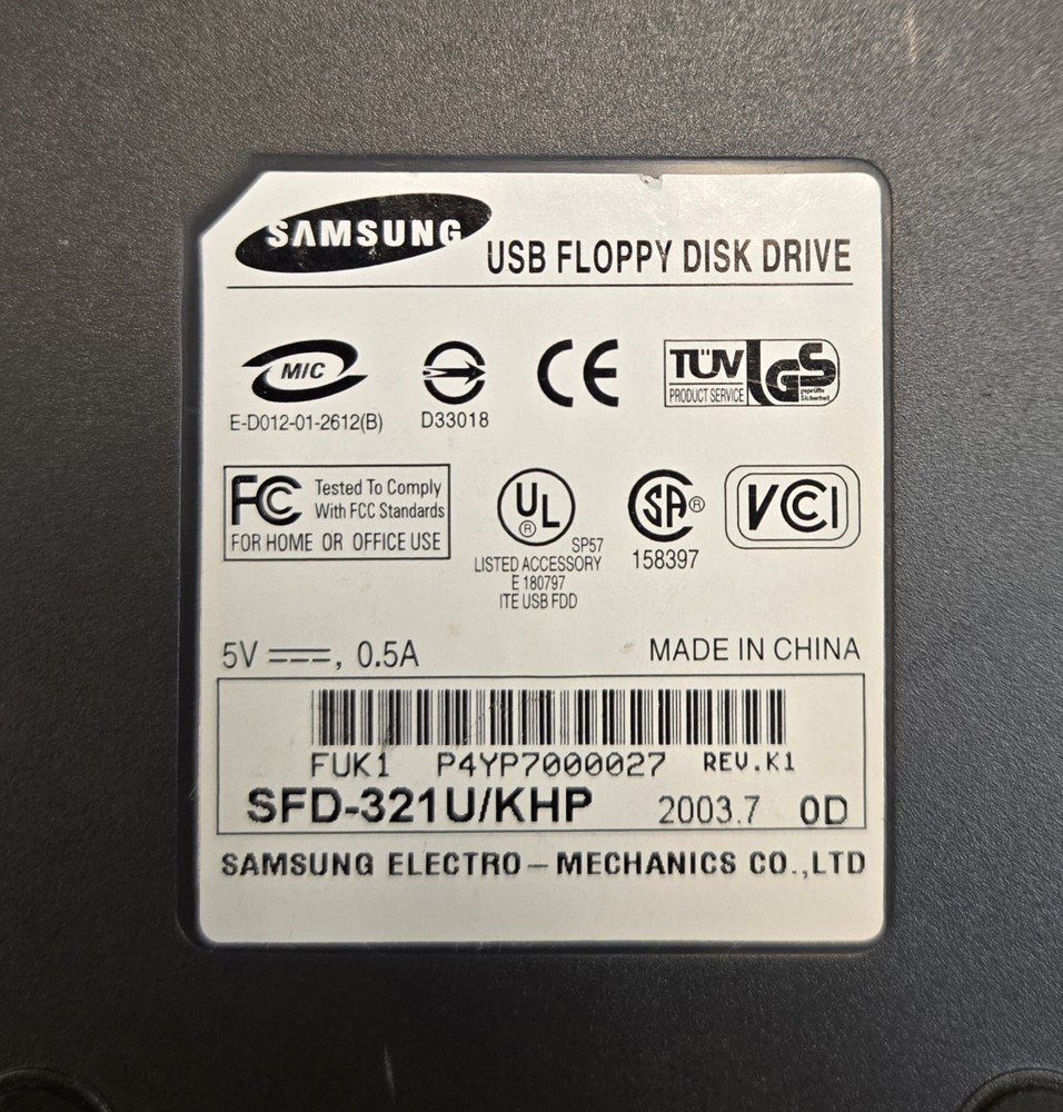 SAMSUNG Model SFD-321U/KHP Black External USB Floppy Disk Drive Untested