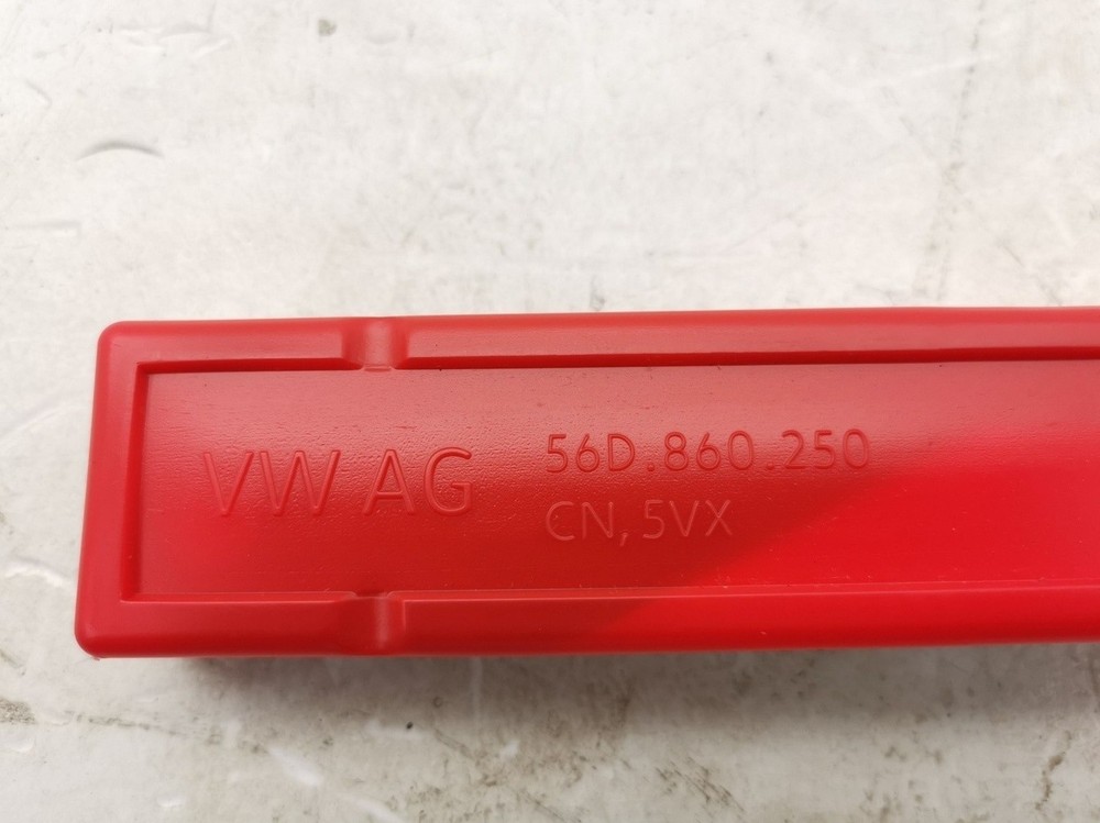 Warning triangle breakdown triangle VW ID.7 ID7 56D860250 NEW original