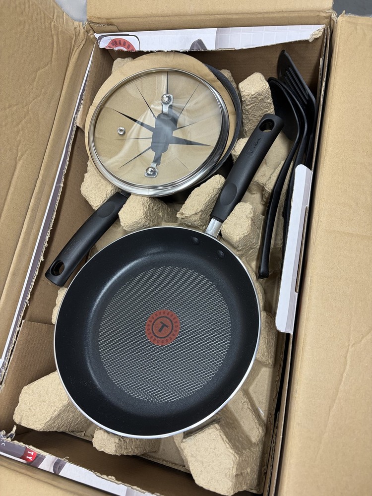 T-fal Nonstick Cookware Set 12pc Kitchen Pots Pans Set