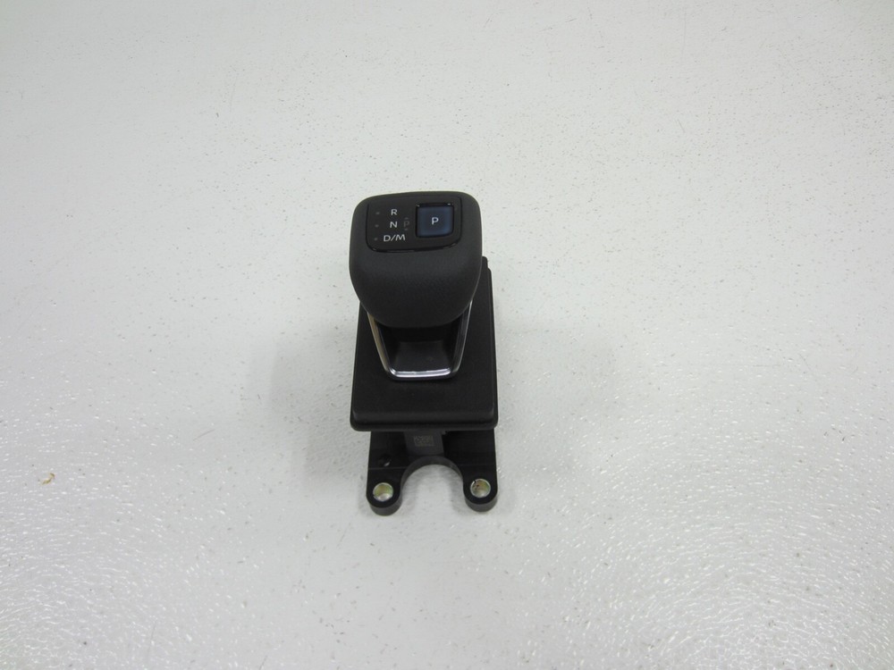 Genuine Nissan Controller Assembly Camera 284A1-6RA1B