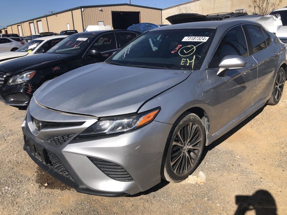 Camera/Projector Camera Rear Decklid Mounted Fits 18-20 CAMRY 922818