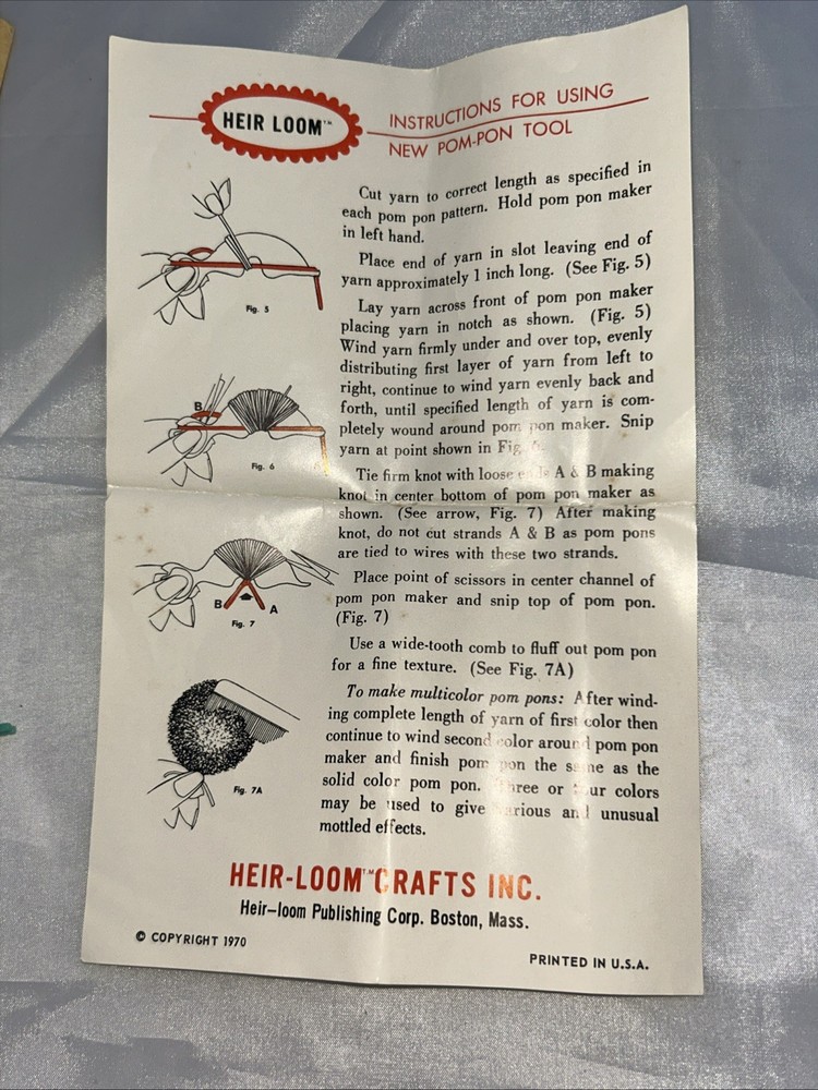 Vintage HEIR-LOOM Winding Frame Square Rosette Maker w/ Instructions & pompom