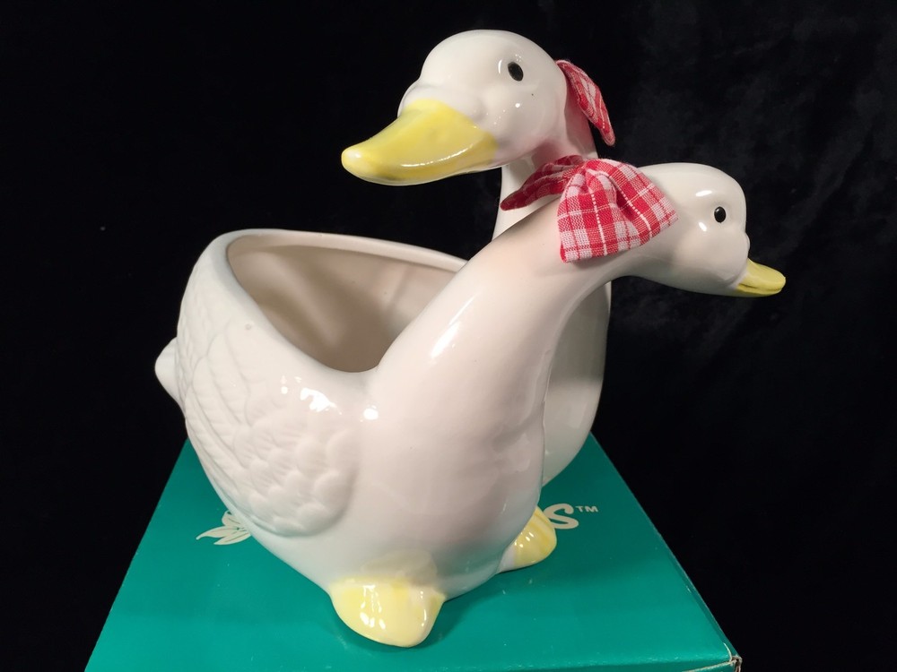 Liveables Ceramic Geese Planter