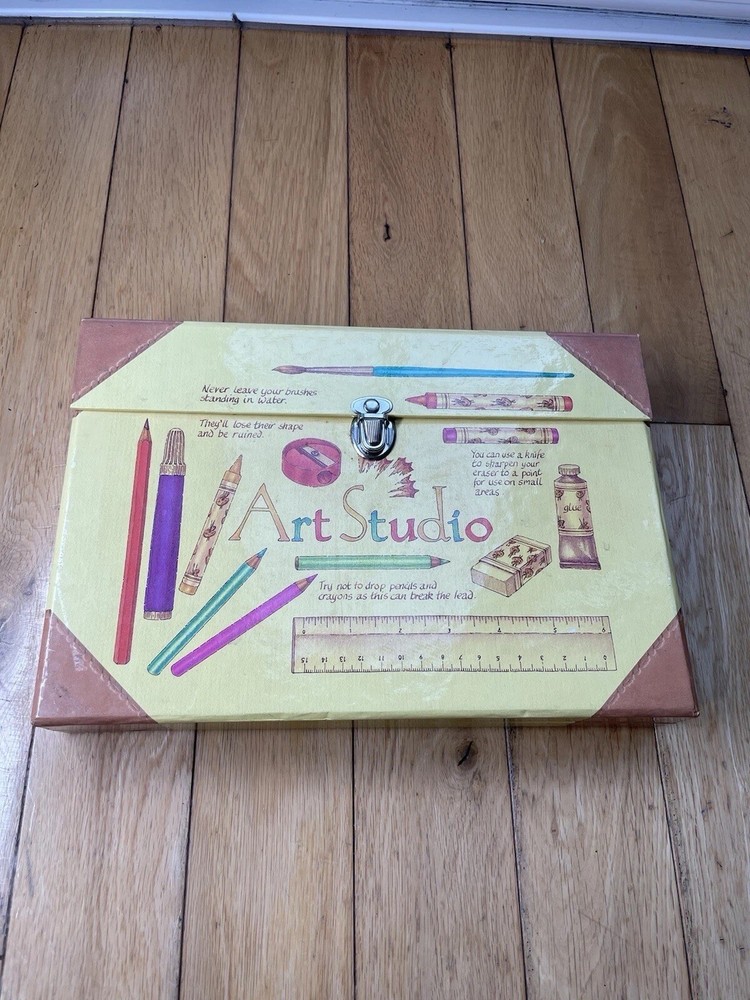 Excellent Condition: ArtStudio Art Set (Paint Brush/Ruler Missing)