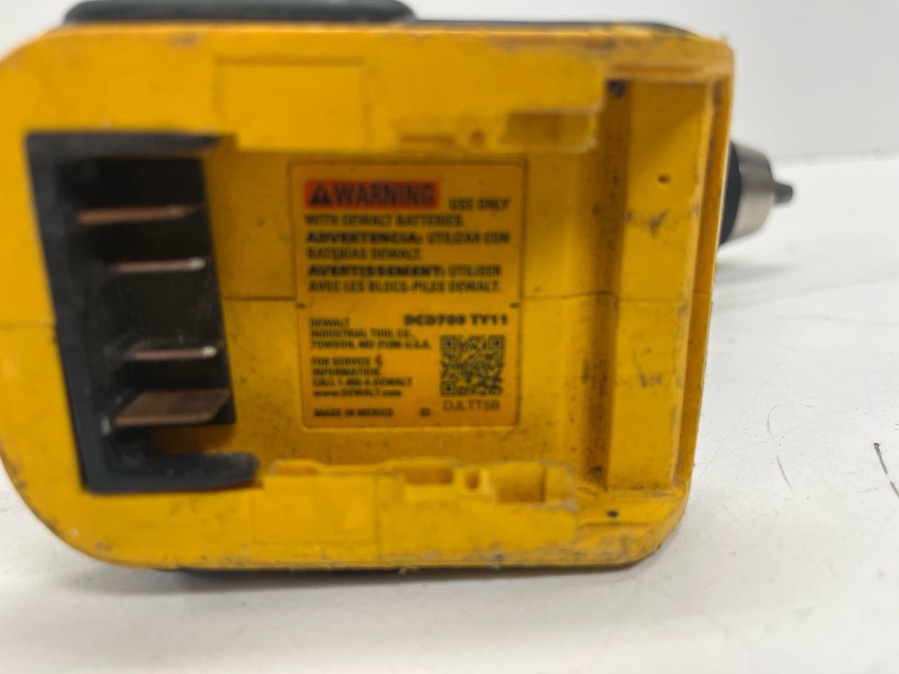 DEWALT CORDLESS DRILL DCD709 W/B (P08035121)