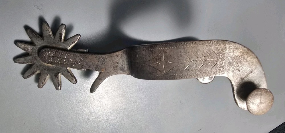 CROCKETT Single Spur  12 point Rowel