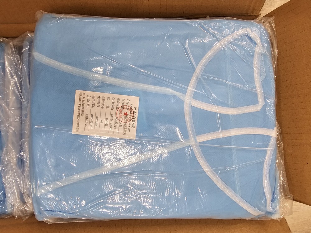 Nonwoven Pp Isolation Gown Disposable, 100 PACK