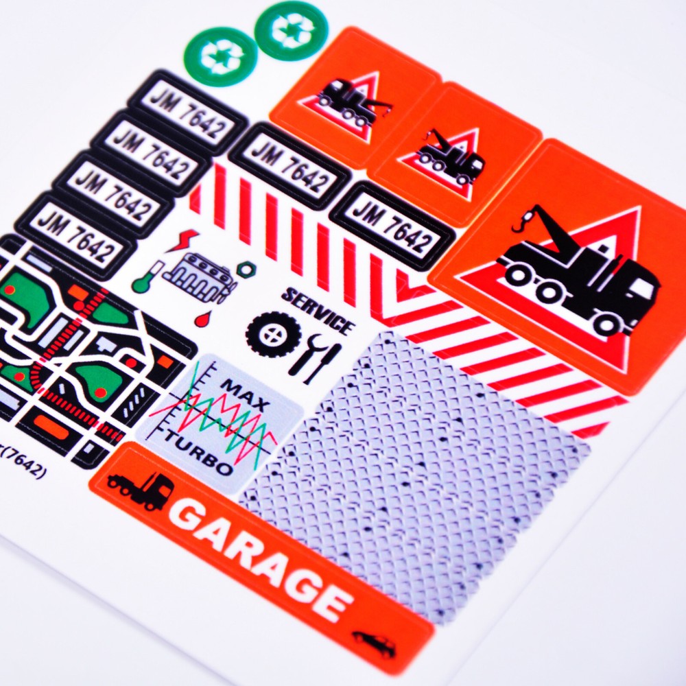 Replacement sticker for set 7642 Precut sticker