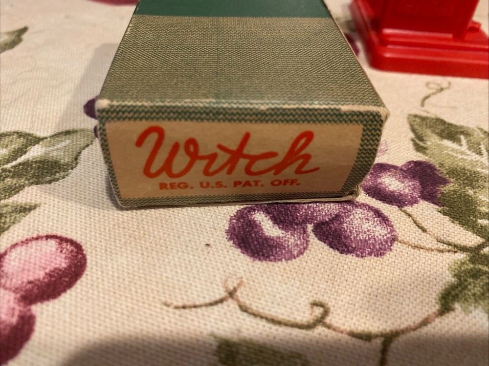 Vintage Witch Automatic Needle Threader USA Sewing Tool Original Box & Booklet