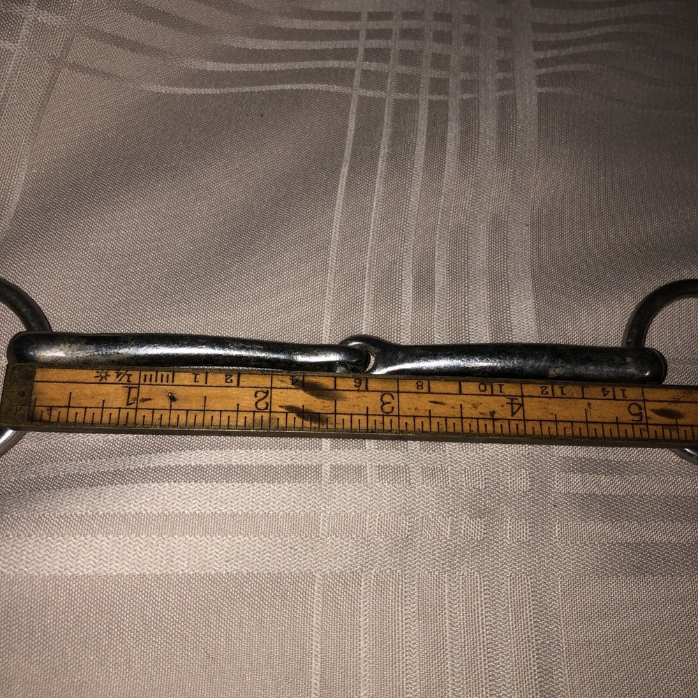 5.25” Snaffle Bit Loose Ring 1.75”