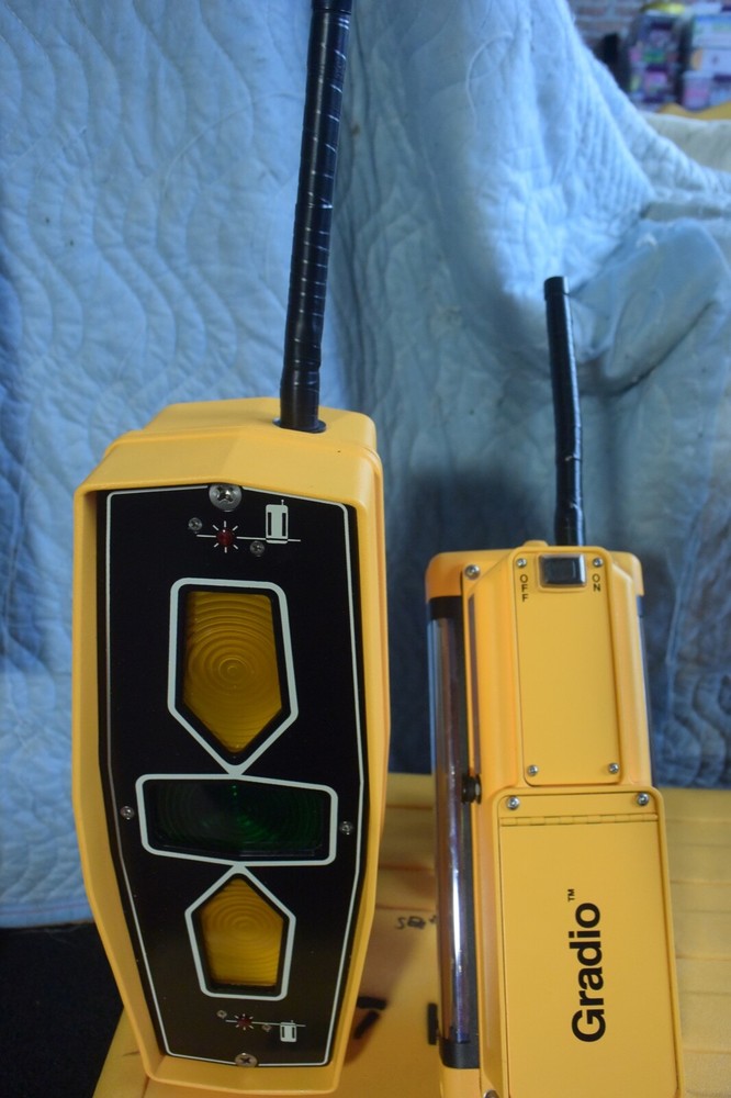 Spectra Precision Grade Display Receivers Model DRS2-3 & RT2S-3 NEVER USED!!!!!