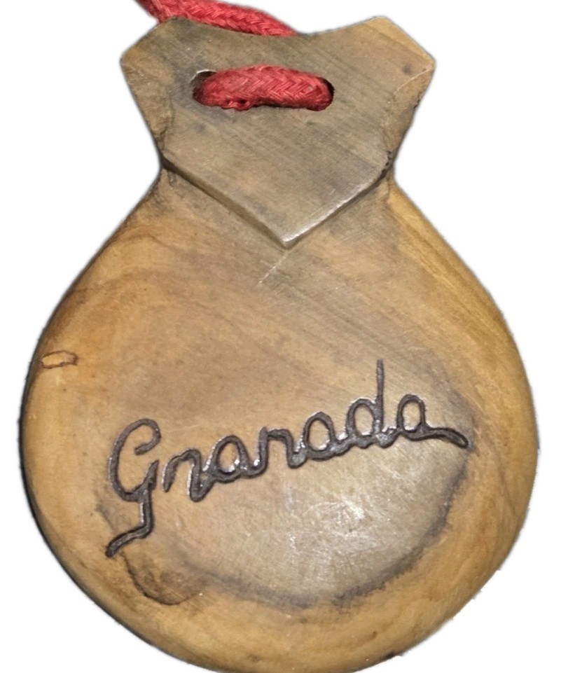 GRANADA Wooden CASTENET/CLACKERS