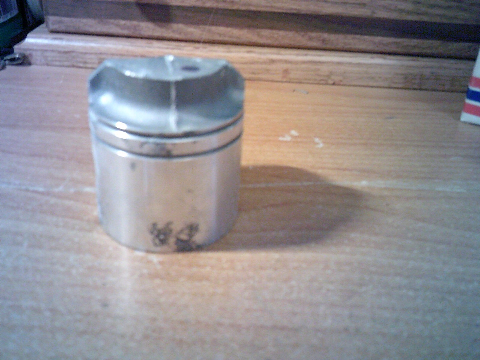 NEW OMC OEM Johnson / Evinrude PISTON / WRIST PIN WITH BEARING 391526 9.9/15 HP