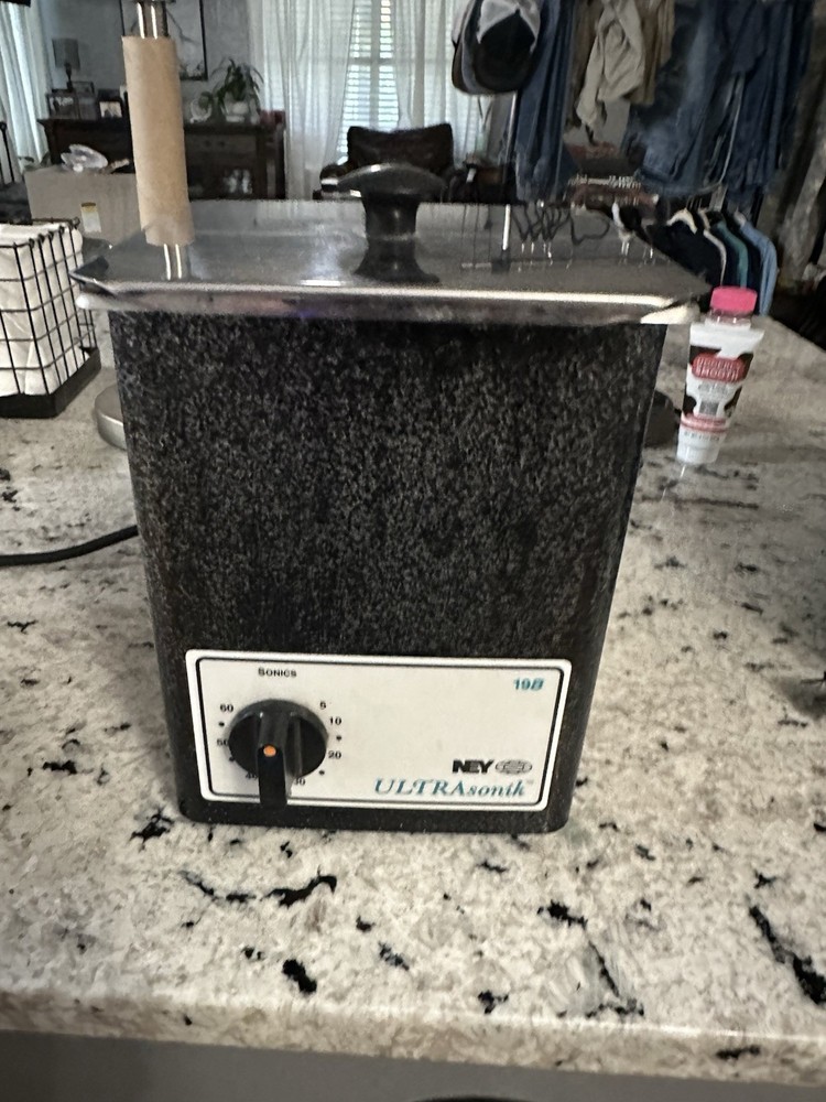 ultrasonic cleaner