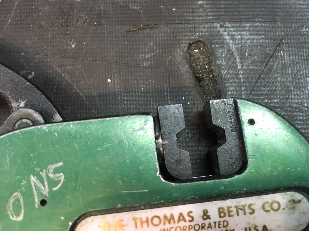 T&B Thomas & Betts WT 408 Ratchet Hand Crimp Tool