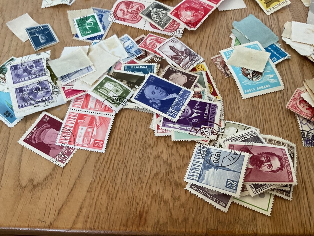 Romania collection off paper stamps in folder B43