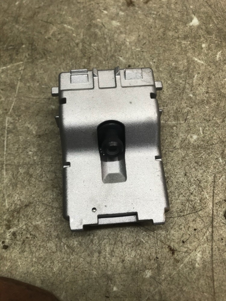 21 Buick Encore GX Front Windshield Camera 84855813