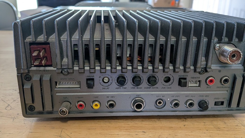 YAESU FT-757GX, Working , Nice transceiver