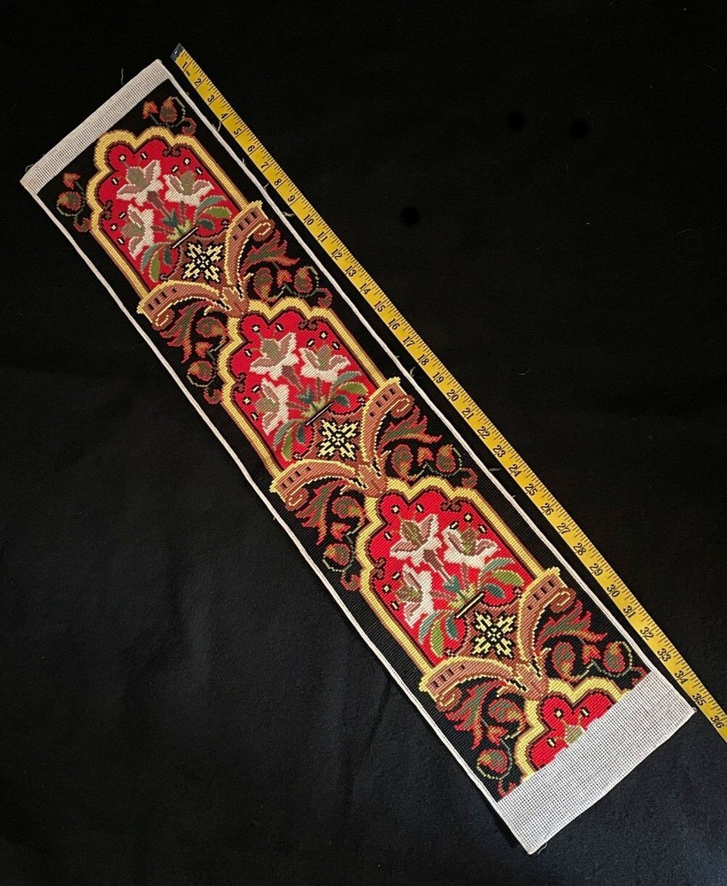 Vintage Needlepoint Stylized Floral 32" Picture Bell Pull Panel Finished