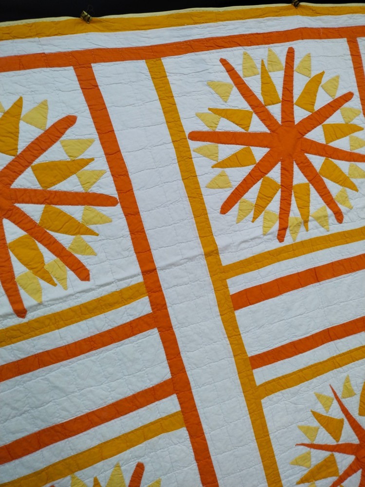vintage sunburst hand Quilted patchwork Quilt needlework A168