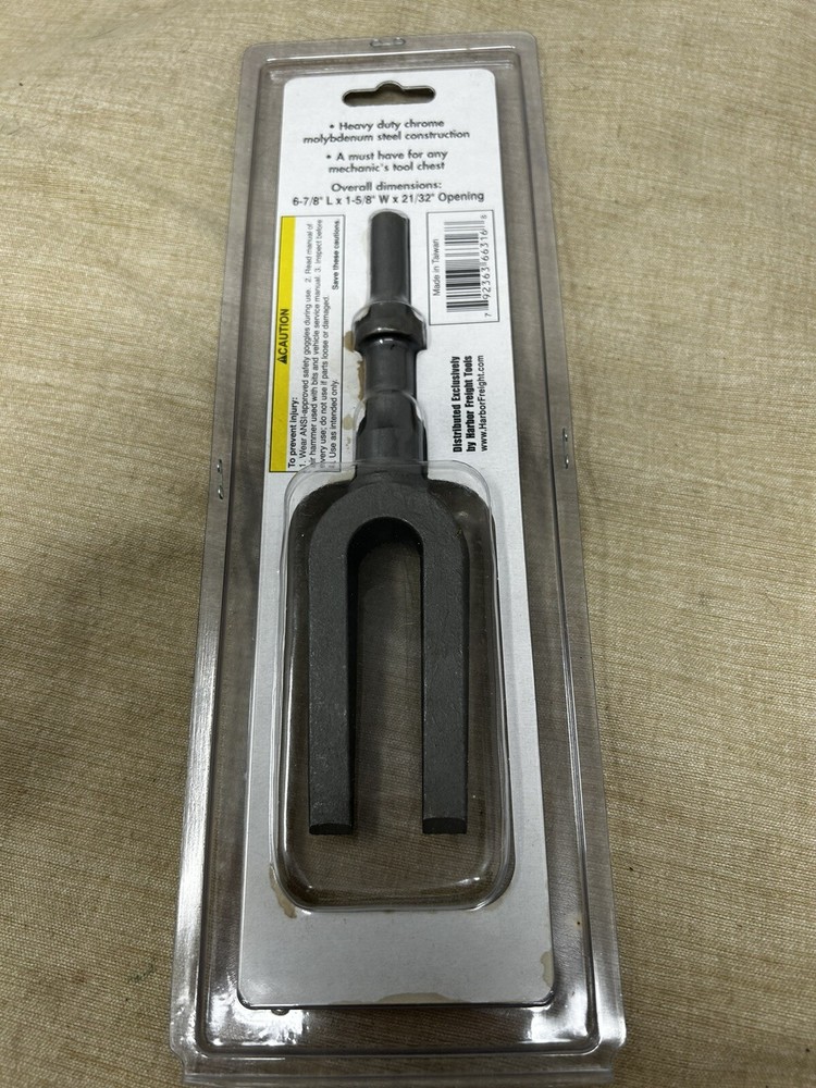 Central Pneumatic 21/32” Tie Rod Separator #66316