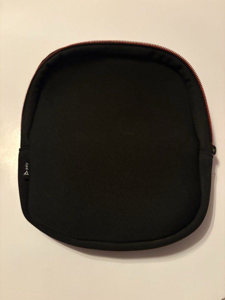 poly voyager focus 2 uc wireless headset