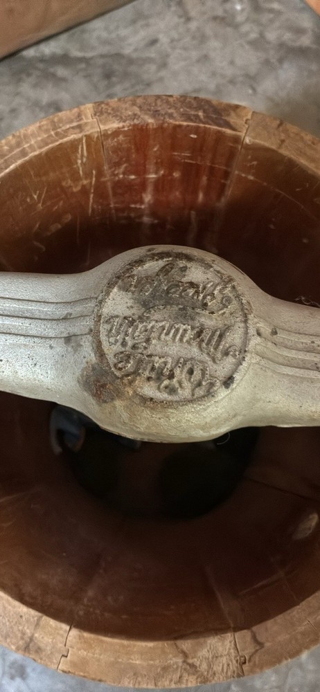Vintage ice Cream Churn