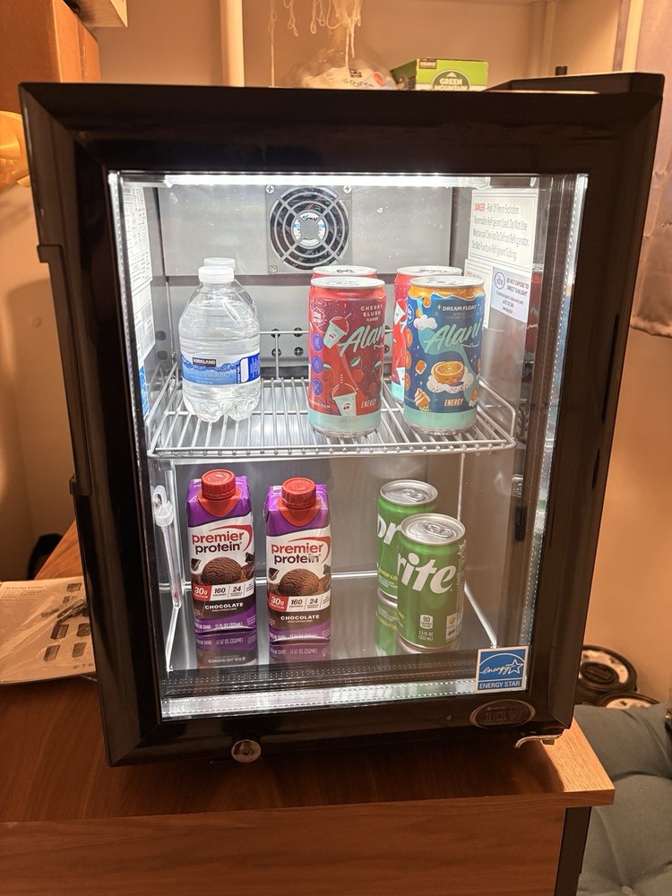IDW GS-1-0234B Countertop Display Refrigerator