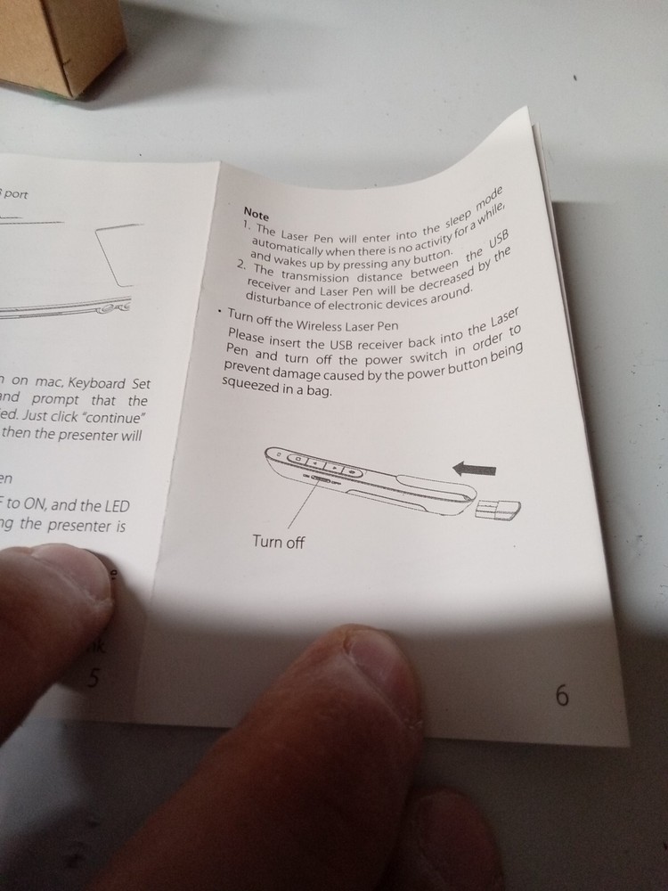 ELEKETE WIRELESS PRESENTER WITH LEASER POINTER PRESENTATION CLICKER,330FT