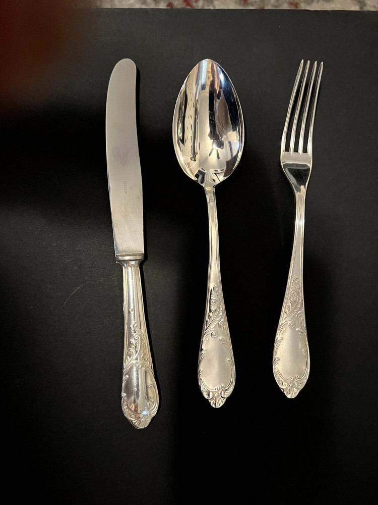 Flatware Silverware 35 pc Set .Silver 800 PLATED
