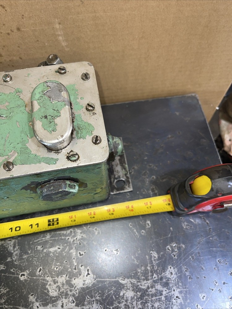Madison Kipp Model FD 7 Feed Mechanical Oiler Used Machine Ratchet Driven