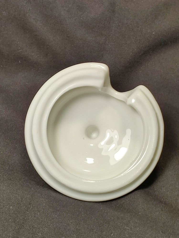 WM Bartleet Sons Honey Pot White