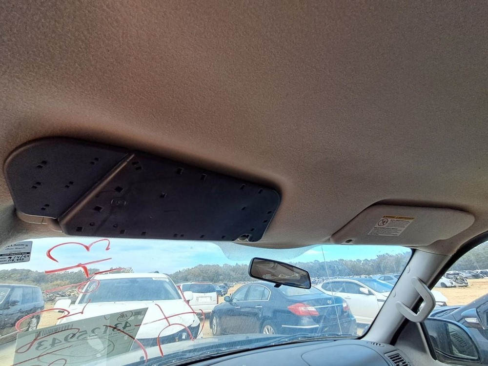 EXPLORER 2003 Glove Box 4838550