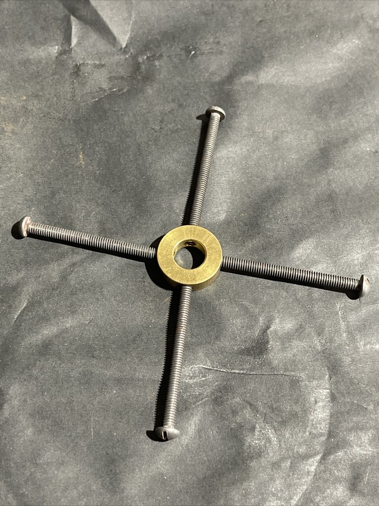 1/8 IPS Slip Shade Spider With 4 - 8/32 Threaded Side Holes Solid Brass Unf