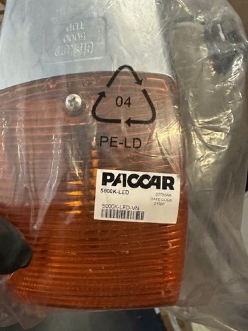 PACCAR CAB LIGHT 5000K LED