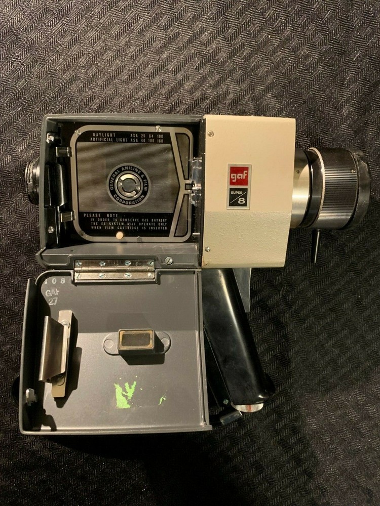 GAF Anscomatic S/84 Super 8 Movie Camera With Case - Untested