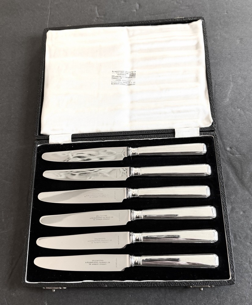 Garard & Co. Goldsmiths and Silversmiths Co. SS Silver Knives Case Portebello Rd