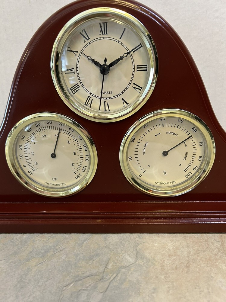 Quarts Clock Thermometer Hygrometer - Wooden Desk Mount