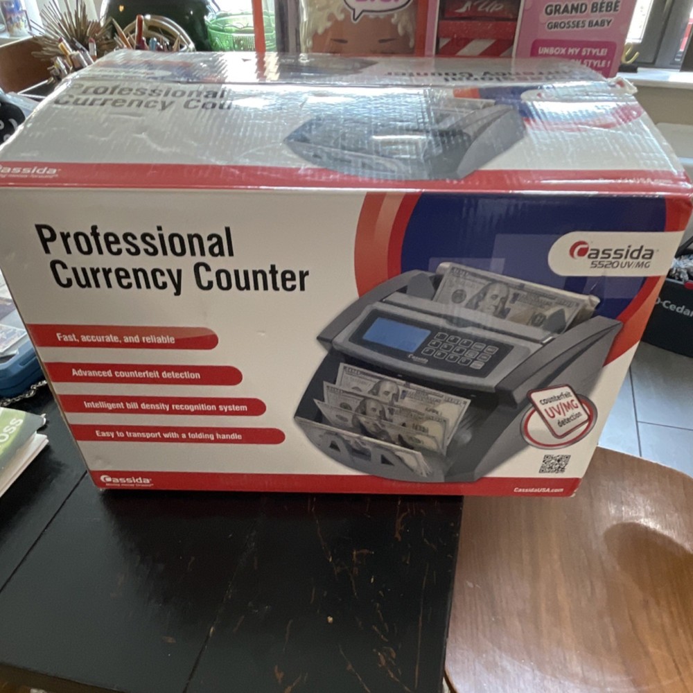 Cassida 5520UV/MG Bill Counter Advanced Counterfeit Detection Folding Handle