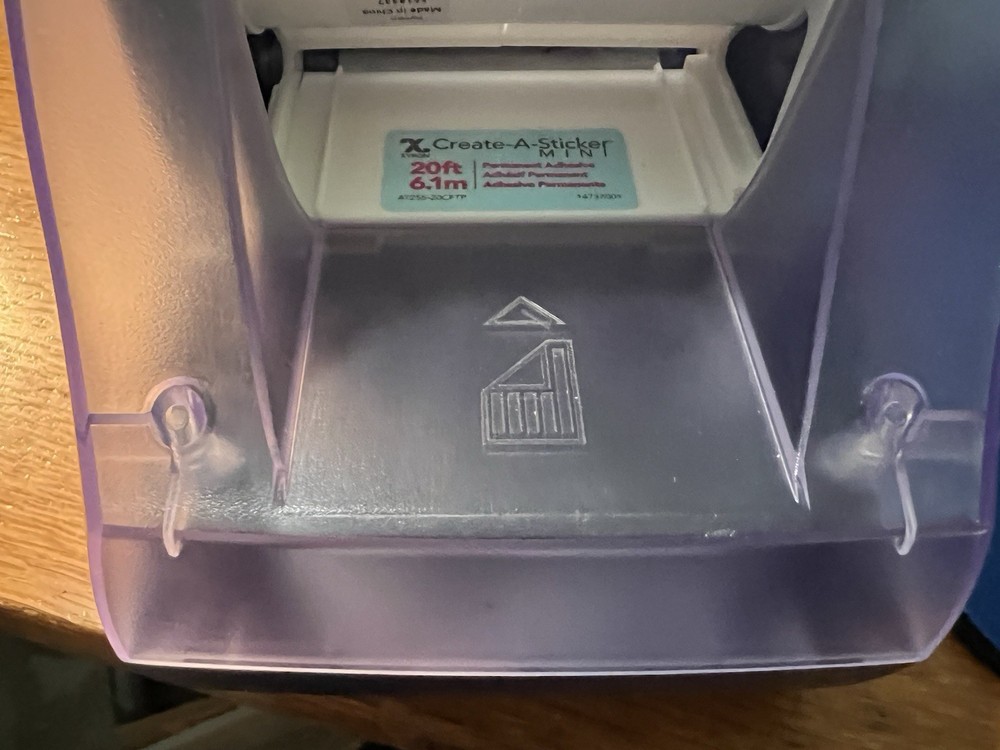 Xyron Create A Sticker 2.5" Sticker Label Machine Pre Owned (J44E)