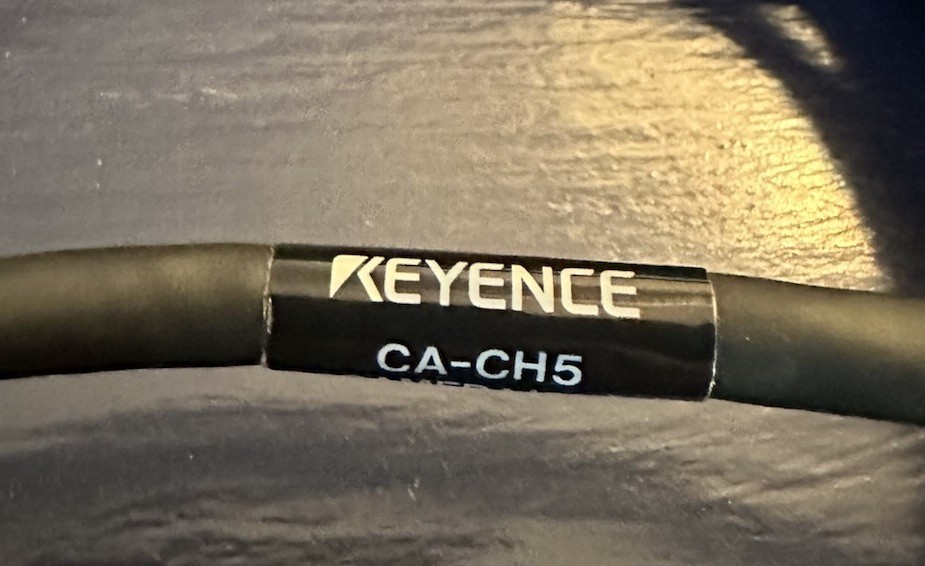 Keyence XG-X2502 Vision Controller & CA-H500M 5MP Camera & CA-CH5 5m Cable