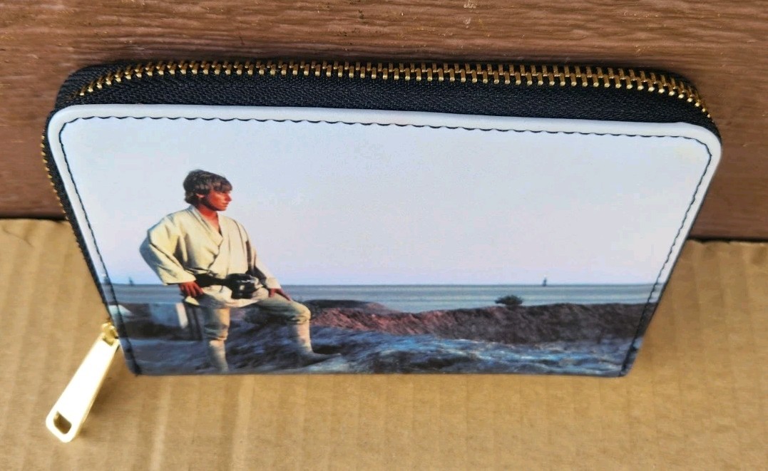 Loungefly Star Wars Wallet Princess Leia Luke Skywalker Zip Around Black